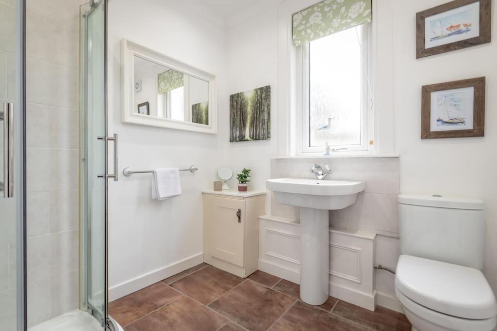 Heather Cottage, 2 Bedroom In Comrie Exterior foto